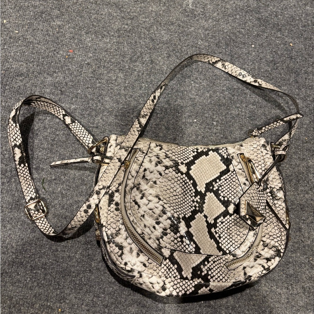 Jessica Simpson Black and Cream Snakeskin Crossbody Bag